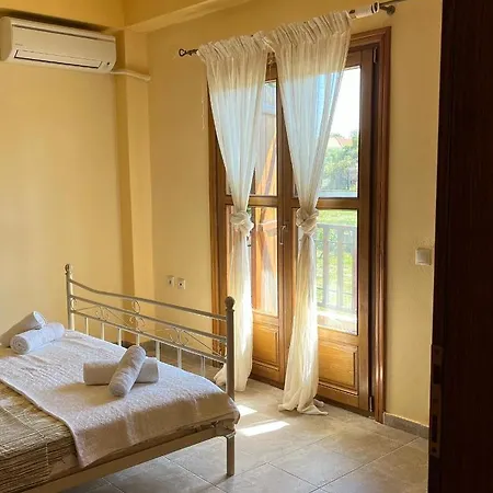 Guest house Kaliepia Ierissos