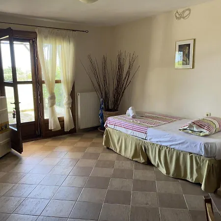Guest house Kaliepia Ierissos